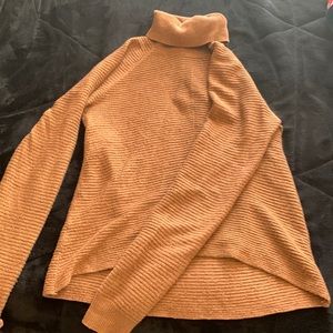 EUC - Kuhl burnt orange Turtleneck Sweater
